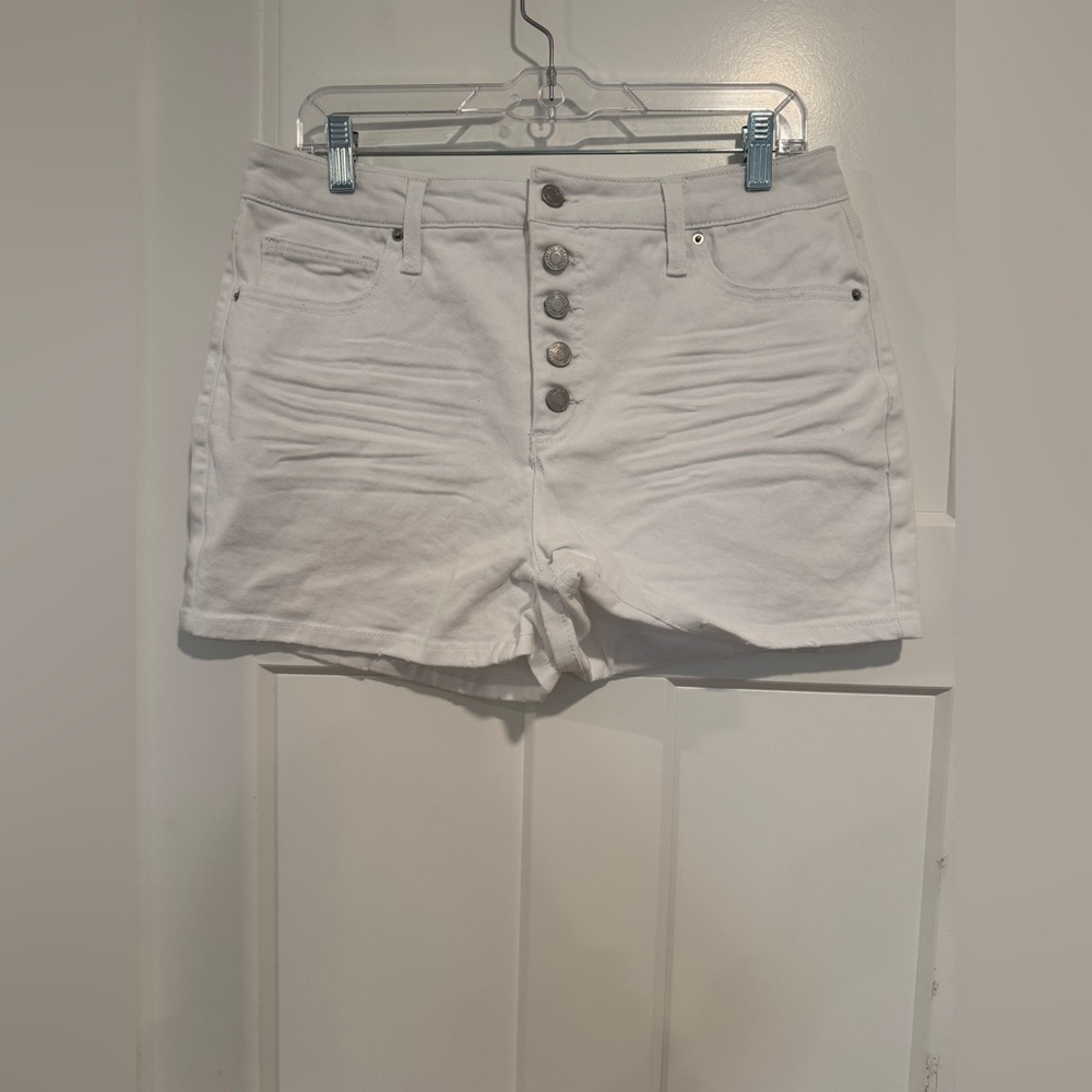 Women's White Button-Up Shorts